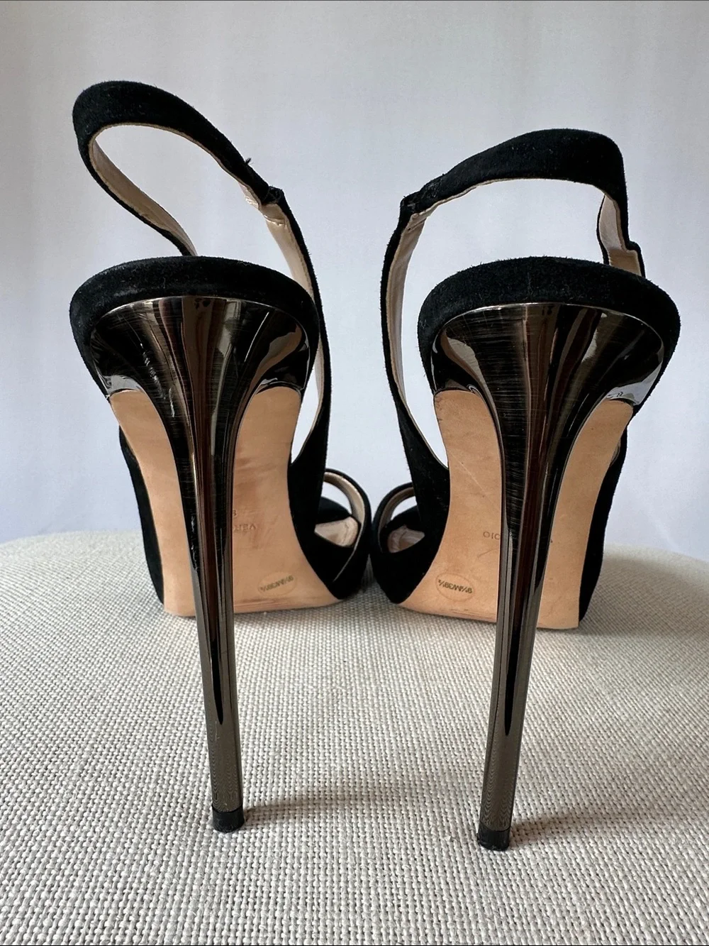 BCBGMAXAZRIA Ma-Prue Black Suede Leather Slingback Platform Heels - Size 9.5